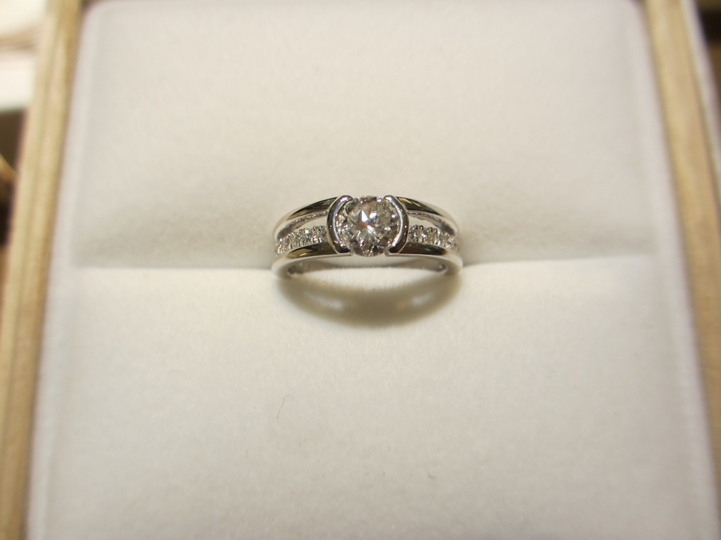 京都大丸前｜主人の母から譲り受けた婚約指輪(エンゲージリング)を普段用にジュエリーリフォーム