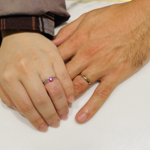 京都市南区・奈良市｜アルテルゴの婚約指輪とロゼットの結婚指輪をご成約いただきました