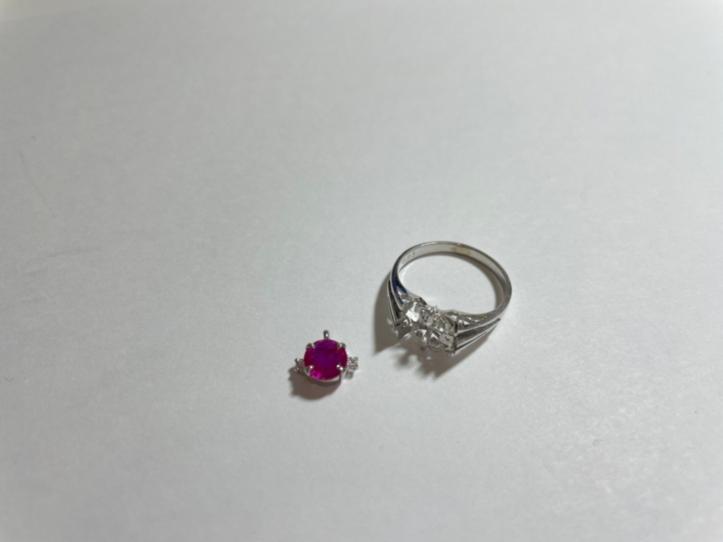 京都市　昔に買ったルビーの指輪をペンダントトップにジュエリーリフォーム1