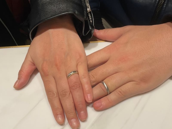 京都市右京区｜婚約指輪にGRACEKAMAのエタニティリング結婚指輪はFISCHERをお選びいただきました