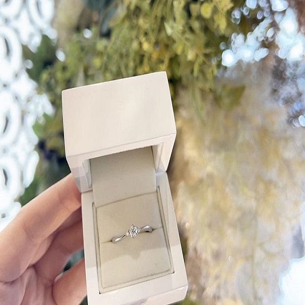 プロポーズリングが10万円以内で叶う！当日お持ち帰りも可能なプロポーズリング！ | 京都の婚約指輪・結婚指輪