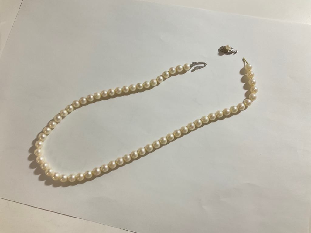 京都大丸前 真珠パールネックレスのクラスプ交換と糸替え