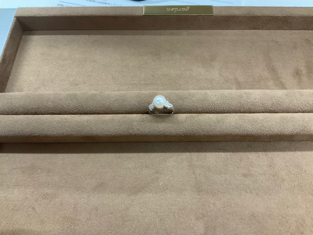 京都宇治市 母の真珠が付いた宝石の指輪を使ってペンダントトップへジュエリーリフォーム《リメイク》