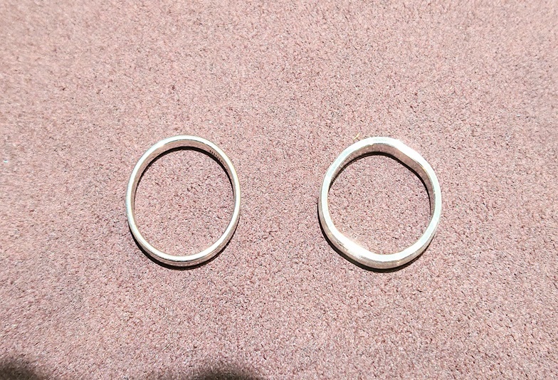 結婚指輪　変形
