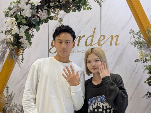 滋賀県蒲生郡｜FISCHERのマット加工デザインが決め手となり結婚指輪をご成約いただきました