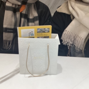 滋賀県野洲市よりご来店 鍛造の結婚指輪ブランドでフィッシャーとアイディアルプリュフォールをご成約頂きました